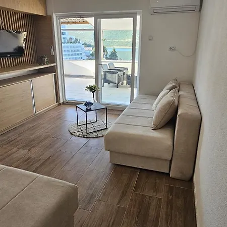 Apartment Lookman
